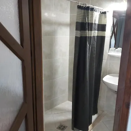 Valcsics Panzio B&B Beci